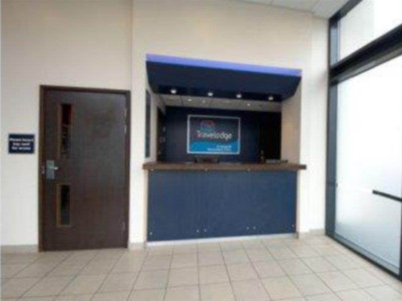 Travelodge Liverpool Stonedale Park Buitenkant foto