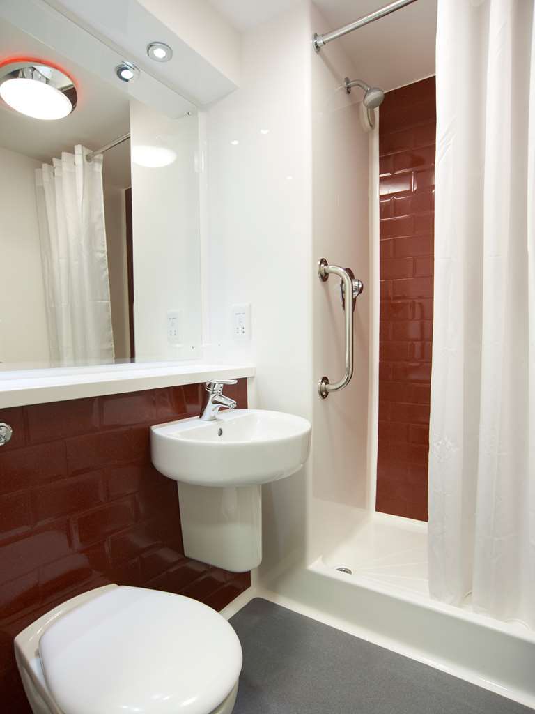 Travelodge Liverpool Stonedale Park Kamer foto